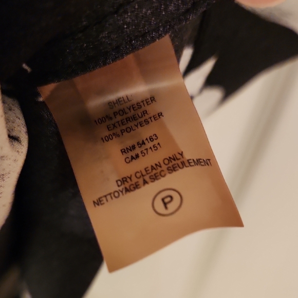 Ivanka Trump Black And White Floral Blouse - Picture 5 of 5